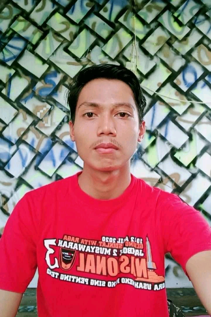 Adam Johari